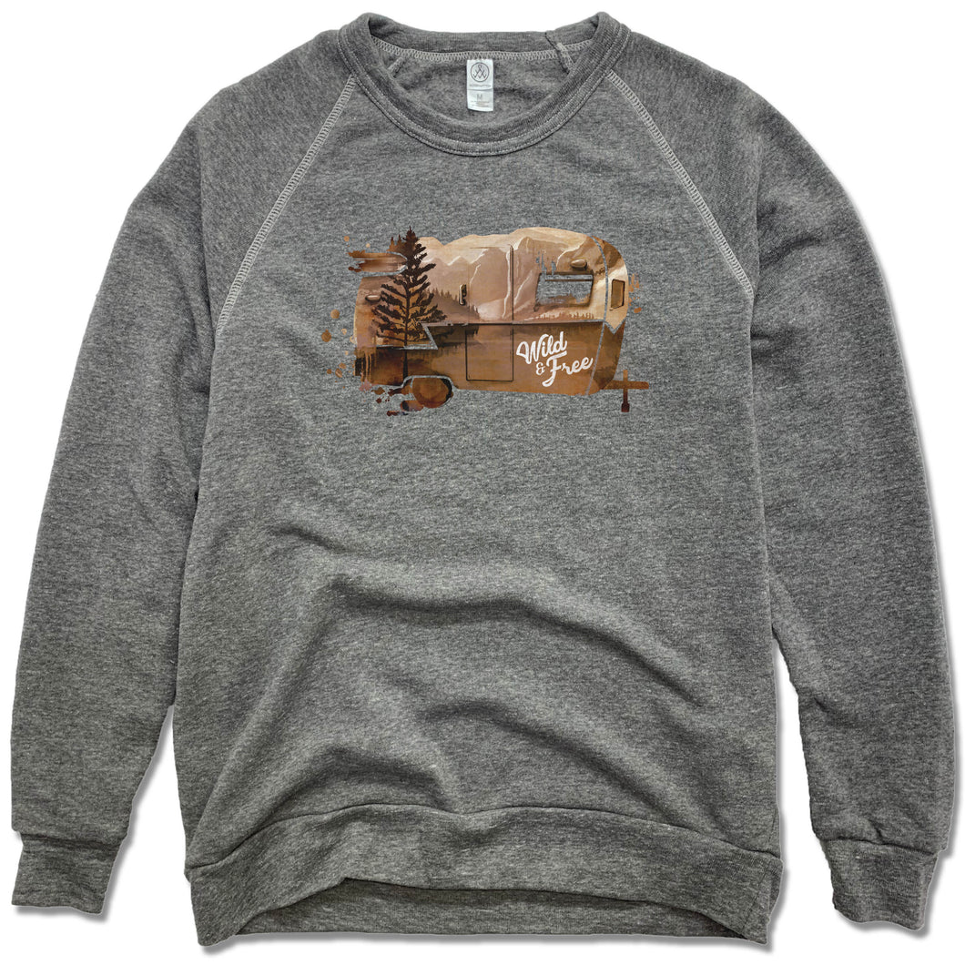 WILD AND FREE | FLEECE SWEATSHIRT